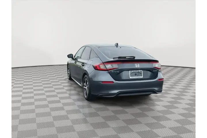 $24500 : Honda Civic 2023 LX 4dr Hatc image 6