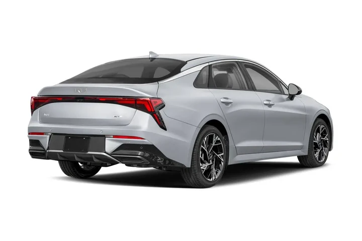 $30999 : 2025 K5 GT-Line image 2