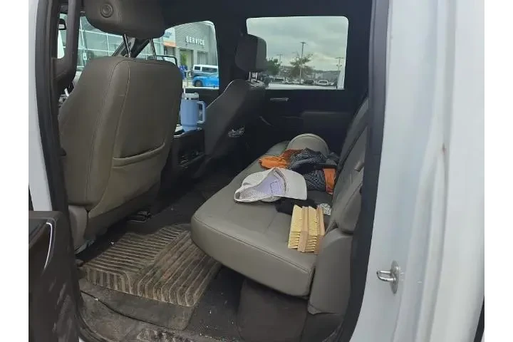 $39776 : Chevrolet Silverado 2500HD 2 image 6