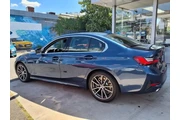 $24299 : BMW 3 Series 2021 AWD 330i x thumbnail