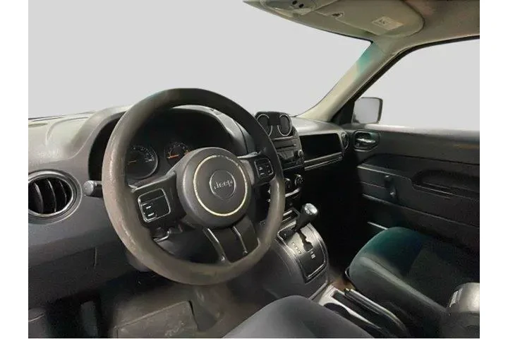 $8377 : Jeep Patriot 2015 4x4 Sport image 9