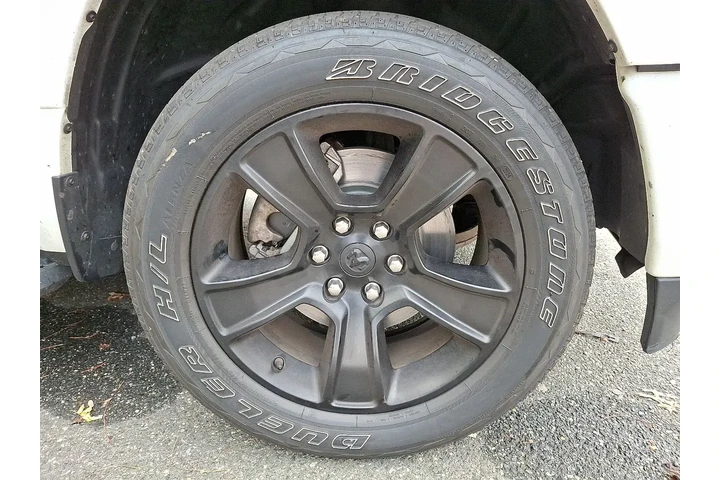 $33999 : Ram 1500 2022 4x4 Big Horn 4 image 4