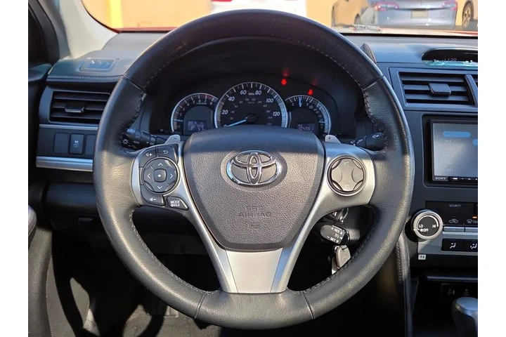 $14998 : Toyota Camry 2014 SE 4dr Sed image 9