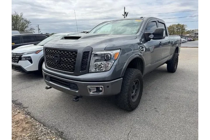 $28349 : Nissan Titan XD 2017 4x4 S 4 image 10