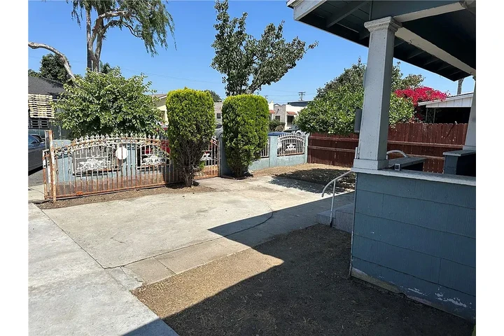 $3500 : Excellent Potential House image 4