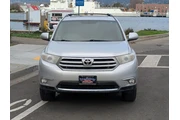 $13988 : 2013 Highlander Plus thumbnail