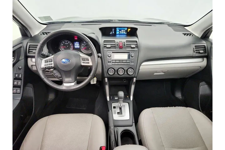 $17998 : Subaru Forester 2015 AWD 2.5 image 9