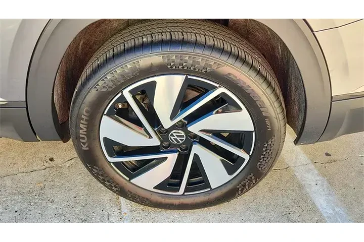 $39572 : Volkswagen Atlas 2025 AWD SE image 9