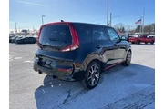 $13614 : Kia Soul 2021 GT-Line 4dr Cr thumbnail