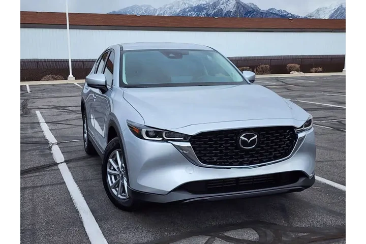 $20800 : 2022 CX-5 2.5 S Select image 3