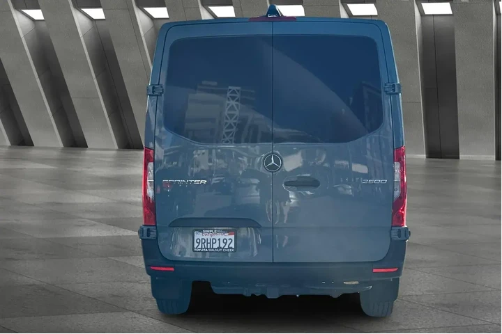$39900 : Mercedes-Benz Sprinter 2024 image 10