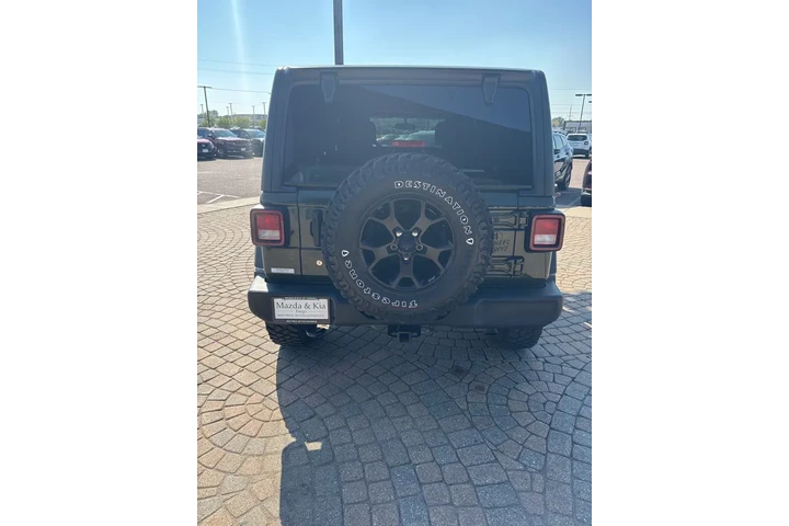 $31998 : 2021 Wrangler Unlimited Willys image 6