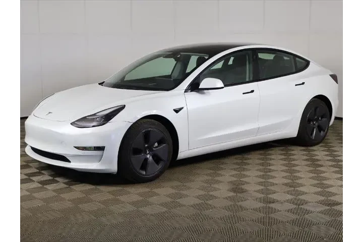 $21997 : Tesla Model 3 2022 AWD Long image 9