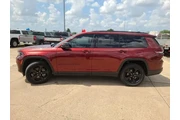 $31516 : Jeep Grand Cherokee L 2023 4 thumbnail