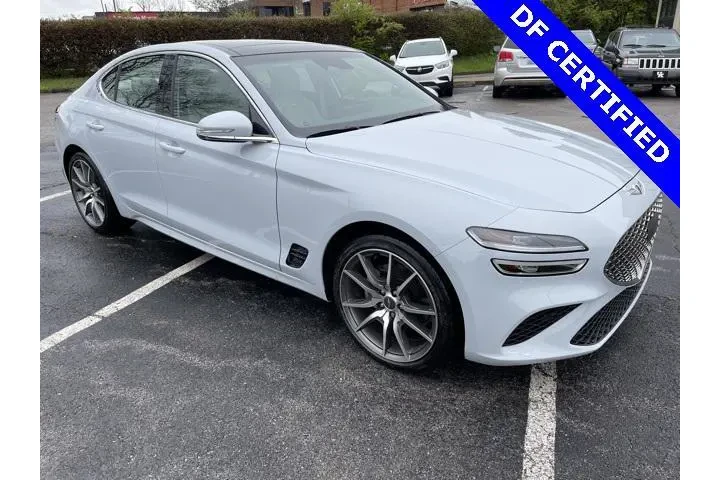 $28800 : Genesis G70 2022 2.0T 4dr Se image 1