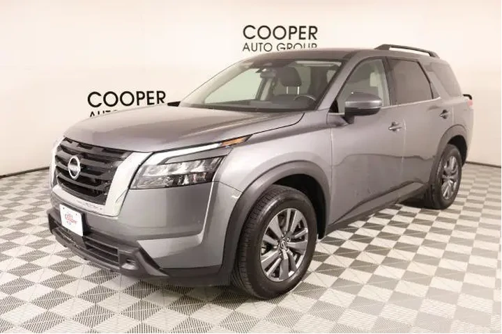 $31410 : Nissan Pathfinder 2025 SV 4d image 10