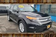 $10999 : 2013 Explorer XLT thumbnail