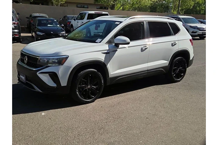 $19998 : Volkswagen Taos 2022 SE 4dr image 3