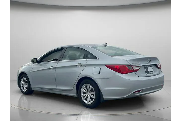$5991 : Hyundai SONATA 2011 GLS 4dr image 6