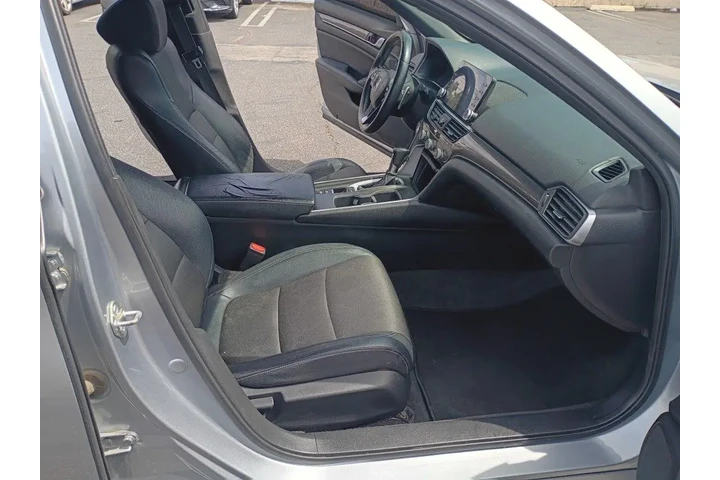 $15800 : 2018 HONDA ACCORD SPORT image 6