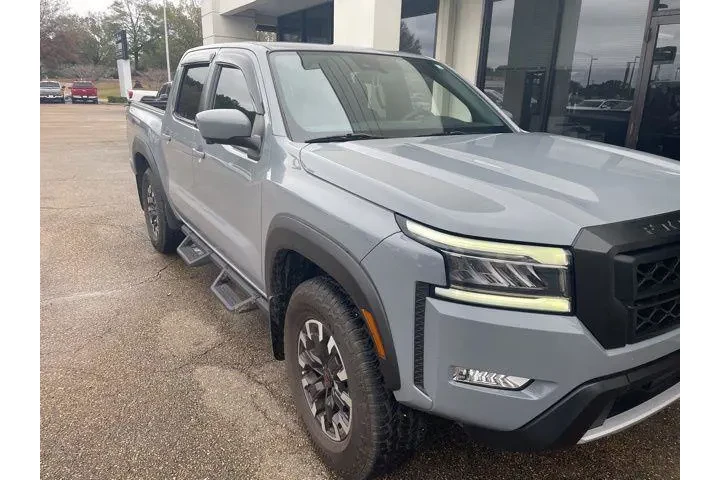 $35900 : Nissan Frontier 2023 4x4 S 4 image 1