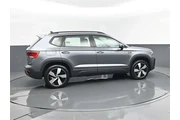 $17881 : Volkswagen Taos 2024 AWD S 4 thumbnail