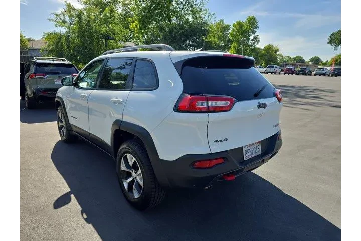 $16995 : Jeep Cherokee 2018 4x4 Trail image 5