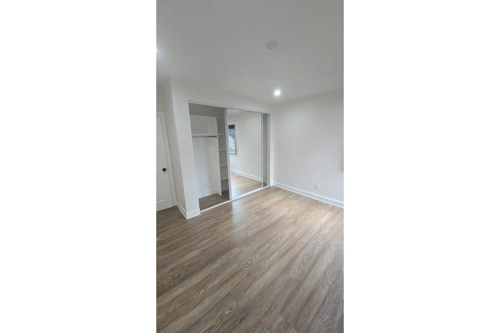 $750 : Rento cuarto en los angeles image 1