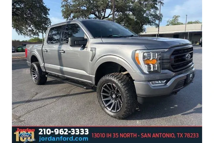 $30435 : Ford F-150 2021 4x4 XL 4dr S image 1