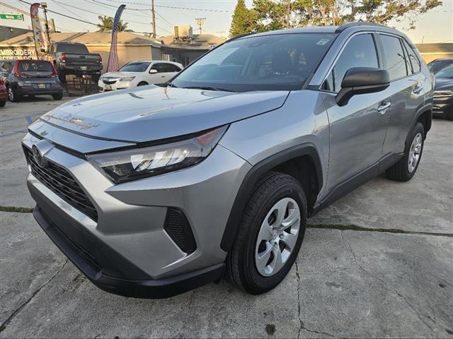 $19995 : 2021 RAV4 LE image 1