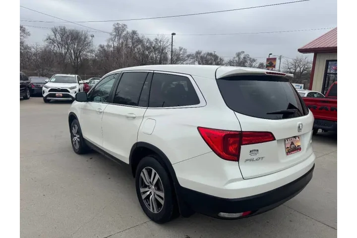 $14950 : 2017 Pilot EX-L image 4