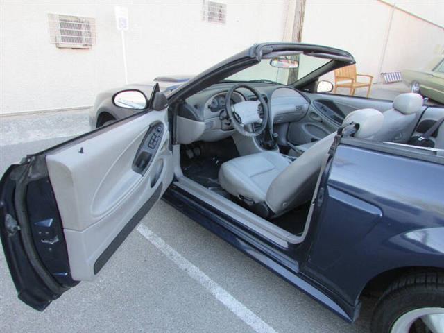 $8995 : 2002 Mustang GT Deluxe image 10