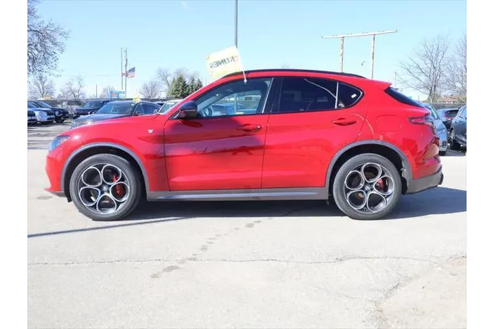 $33277 : Alfa Romeo Stelvio 2024 AWD image 6