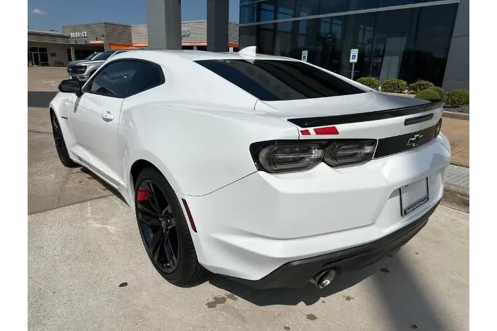 $36849 : Chevrolet Camaro 2023 LT1 2d image 7