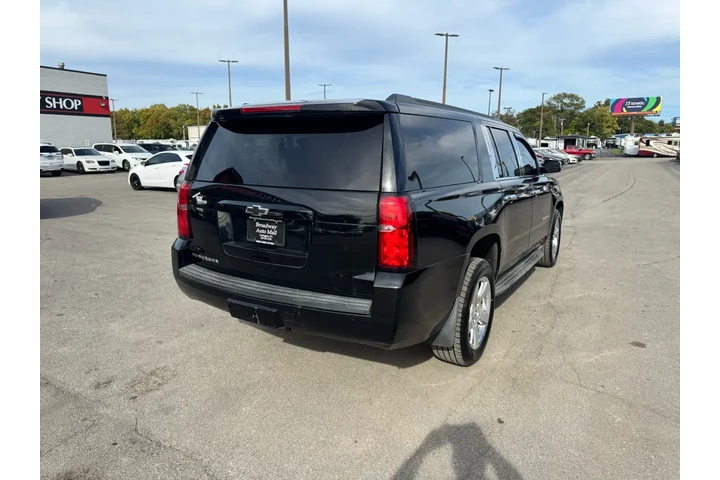 $11980 : 2015 Suburban 4WD 4dr LT image 2