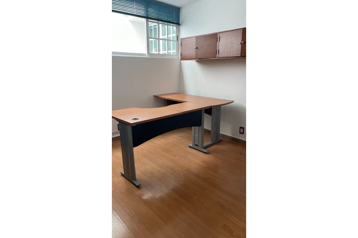 $3500 : Se Renta Casa Para Oficinas image 5