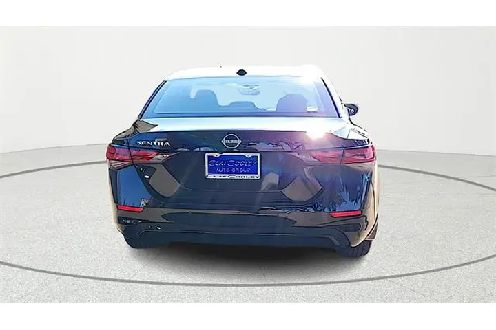 $17442 : Nissan Sentra 2025 SV 4dr Se image 8