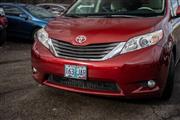 $13995 : 2011 Sienna XLE 7-Passenger thumbnail