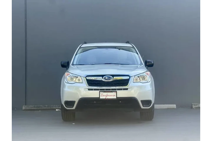$9940 : 2015 Forester 2.5i image 2