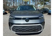 $23648 : Volkswagen Taos 2025 SE 4dr thumbnail