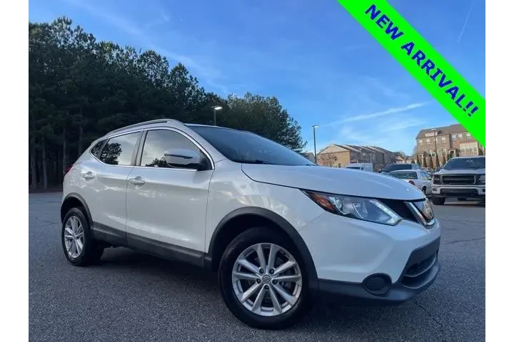 $13039 : Nissan Rogue Sport 2018 S 4d image 1