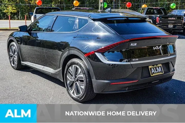 $22460 : Kia EV6 2024 Light 4dr Cross image 5