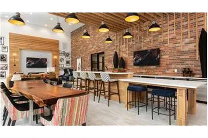 $3670 : Rental property with 3 bedro image 10