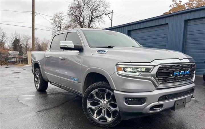 $32488 : 2019 1500 Limited, CLEAN CARF image 1