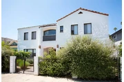 1Bed 1Bath Apt available in LA
