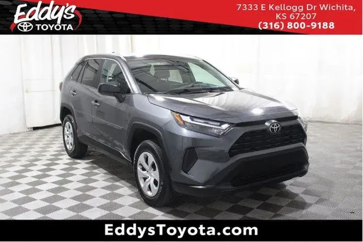 $29998 : Toyota RAV4 2023 AWD LE 4dr image 1