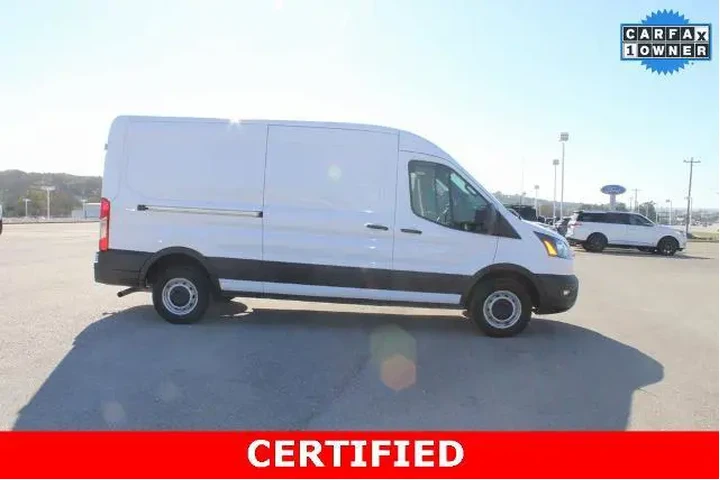 $33200 : Ford Transit 2021 250 3dr SW image 2