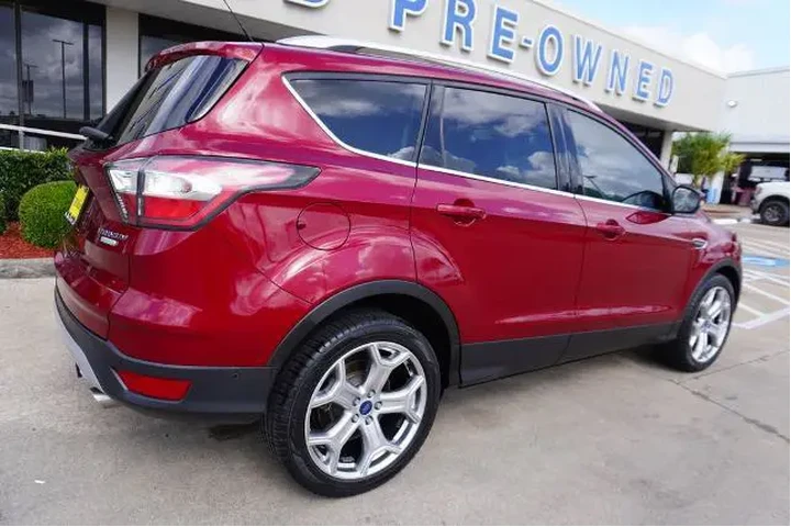 $13688 : Ford Escape 2017 Titanium 4d image 6