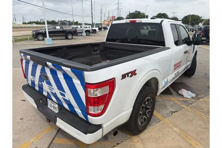 $26721 : Ford F-150 2023 4x2 XL 4dr S image 7