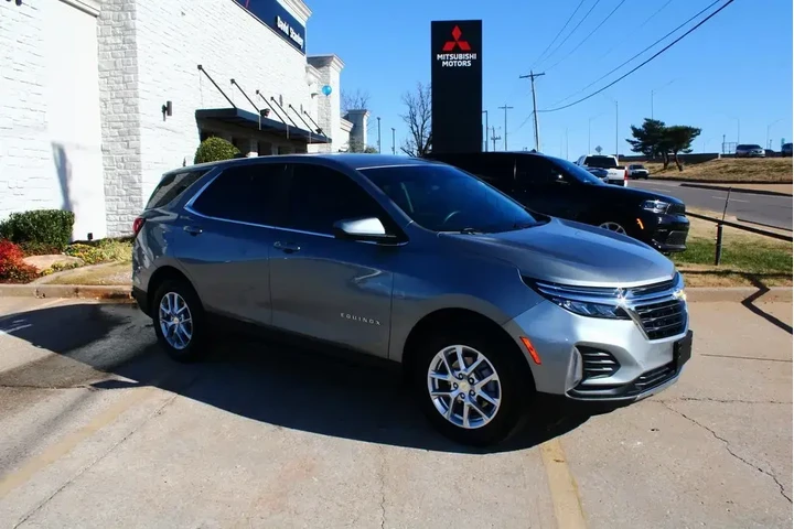 $23048 : Chevrolet Equinox 2024 LT 4d image 6